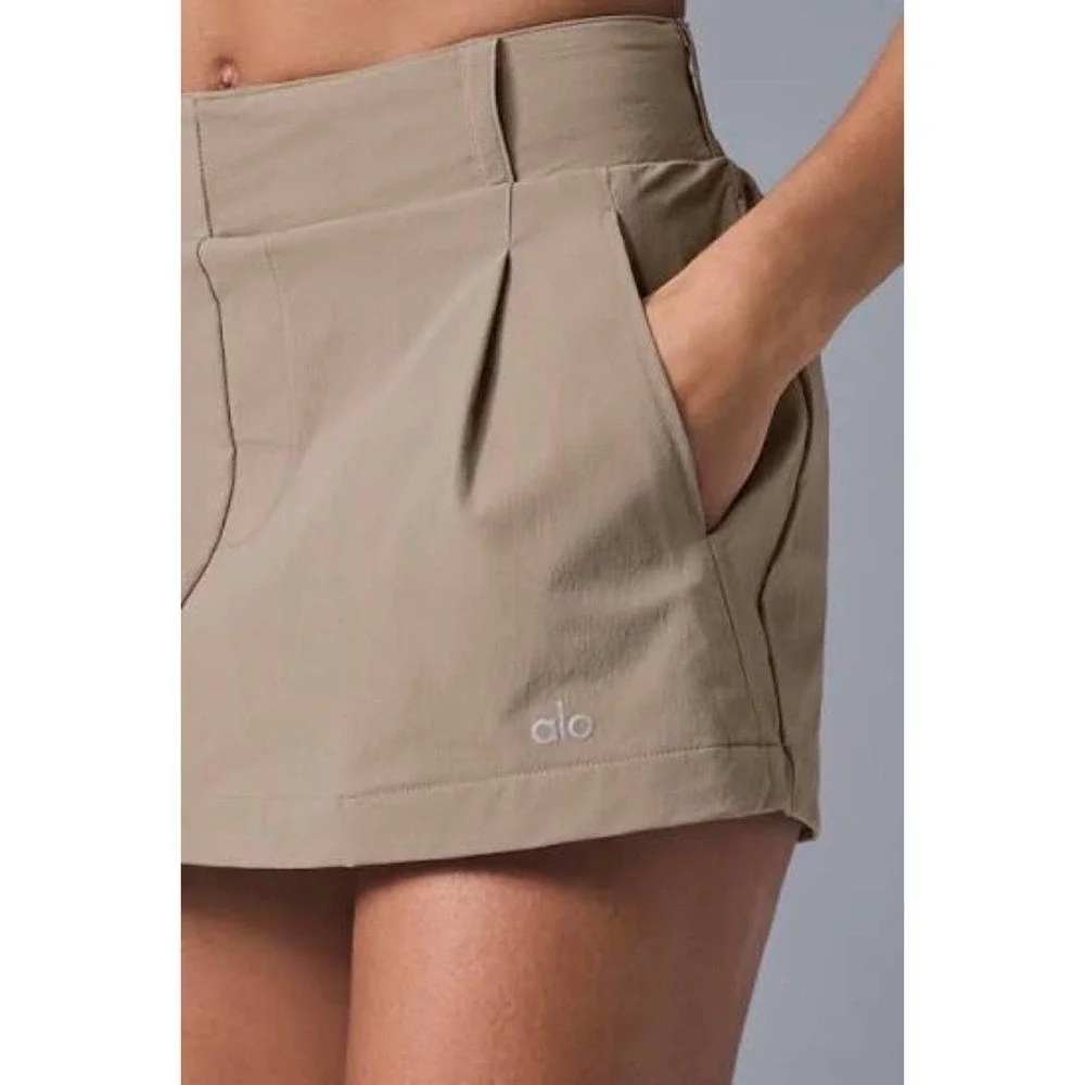 Alo Yoga Fan Club Mini Skirt Gravel XS